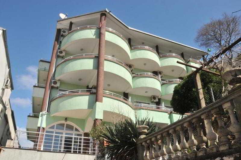 Hotel Hoti Ulcinj Luaran gambar