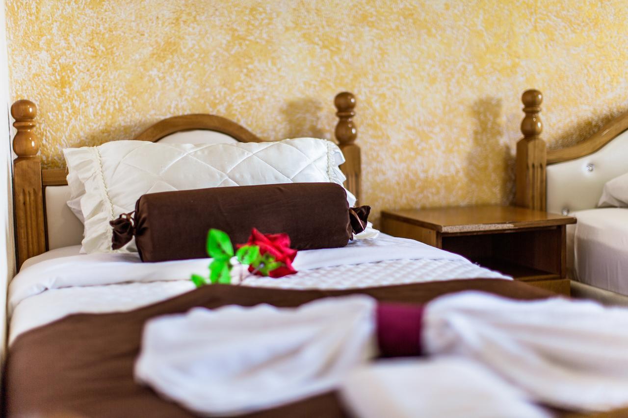 Hotel Hoti Ulcinj Luaran gambar