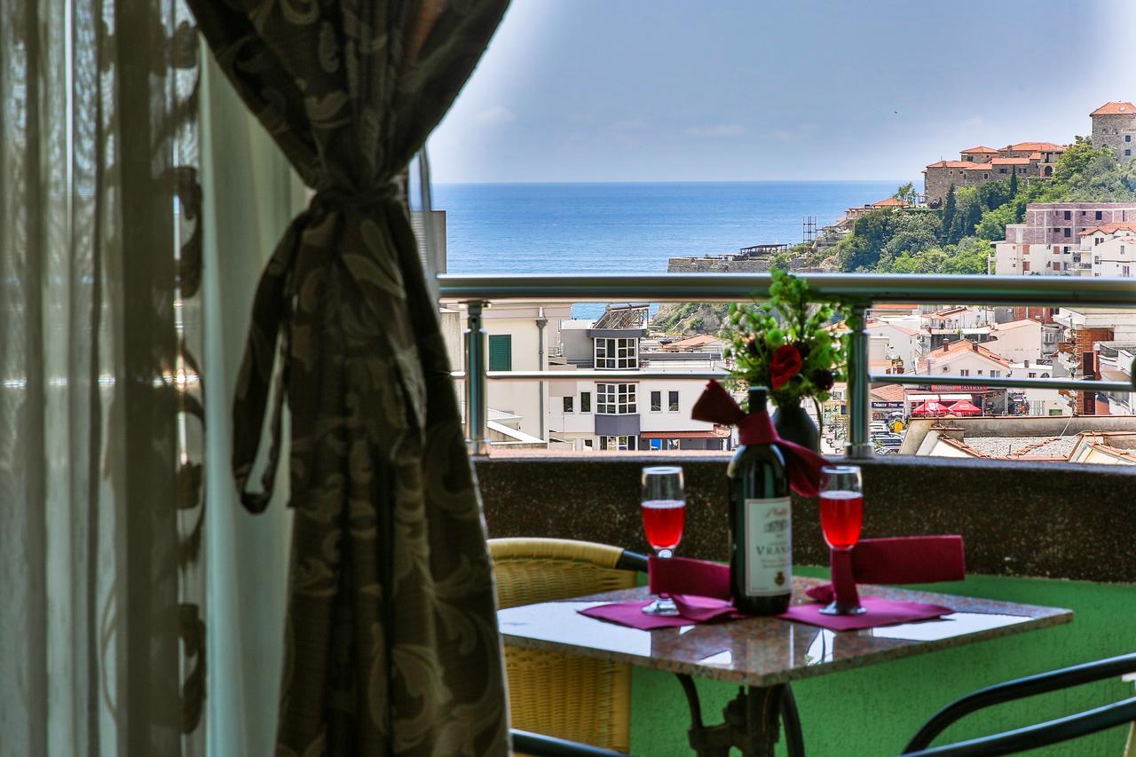 Hotel Hoti Ulcinj Luaran gambar